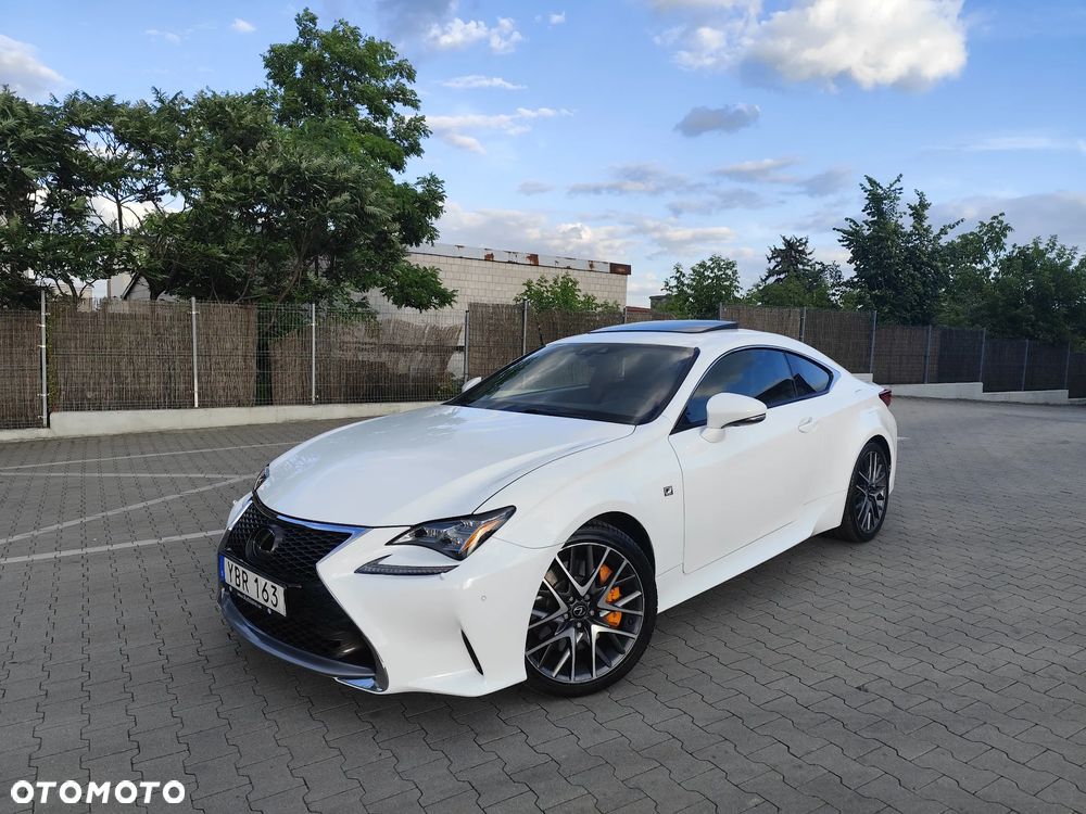 Lexus RC 200t / 300 F Sport - 1