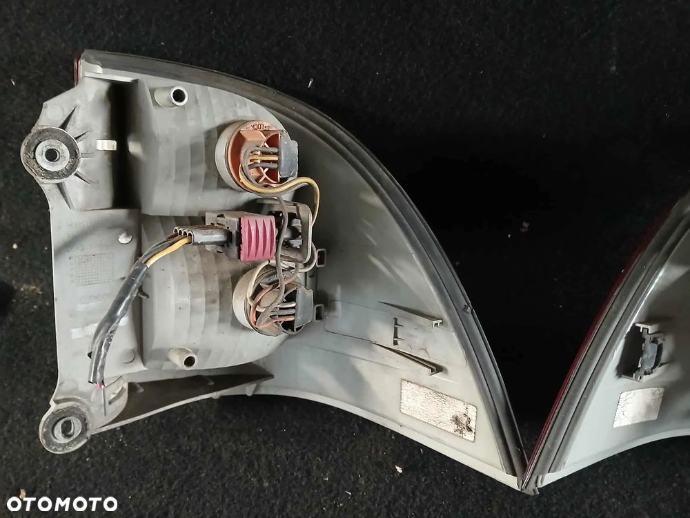 Saab 95 kombi lampa tylna lewa, prawa - 5