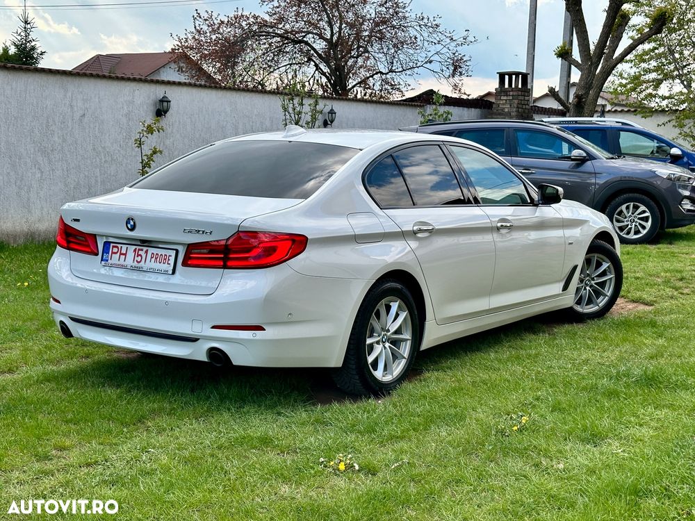 BMW Seria 5 520d Aut. - 4