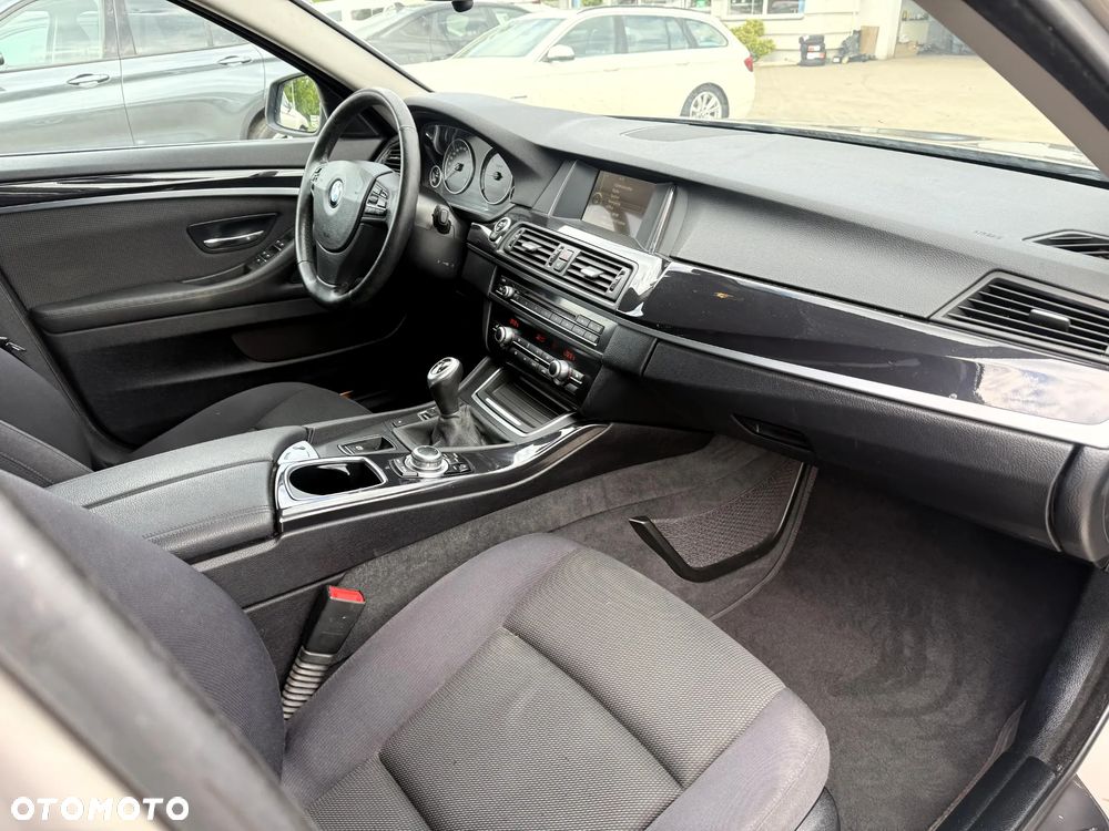 BMW Seria 5 - 8