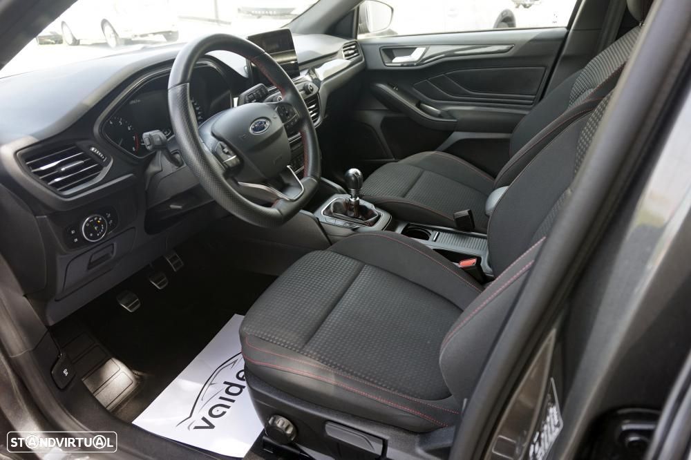 Ford Focus 1.0 EcoBoost ST-Line - 9