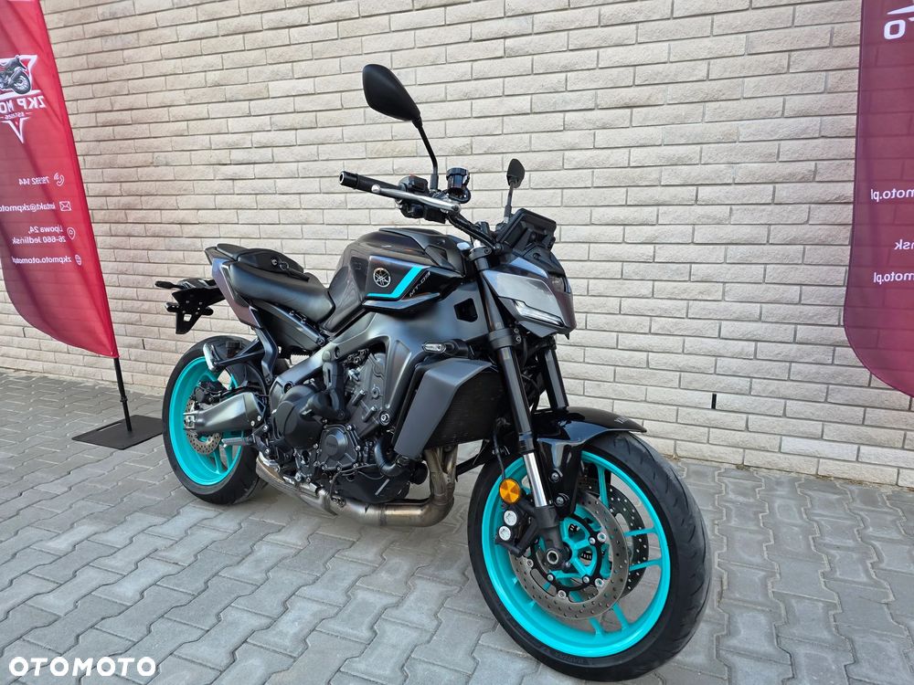 Yamaha MT - 8