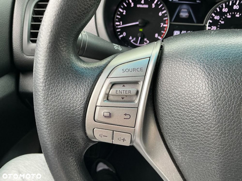 Nissan Altima - 23