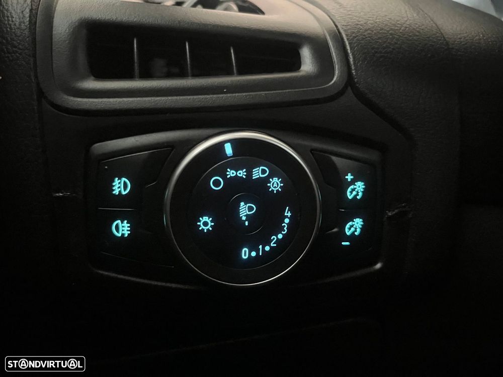 Ford Focus 1.5 TDCi ST-Line DPS - 23