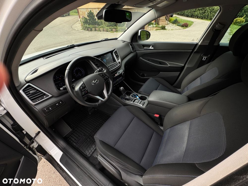 Hyundai Tucson blue 1.7 CRDi 2WD DCT Passion - 9