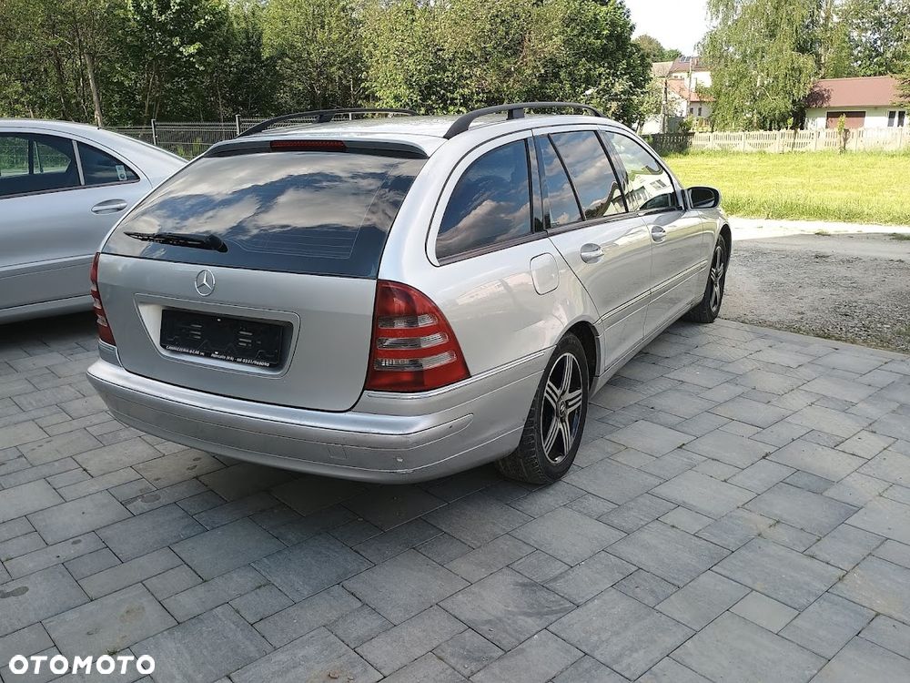 Mercedes-Benz Klasa C 200 T CDI Classic - 6