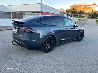 Tesla Model X Plaid AWD - 9