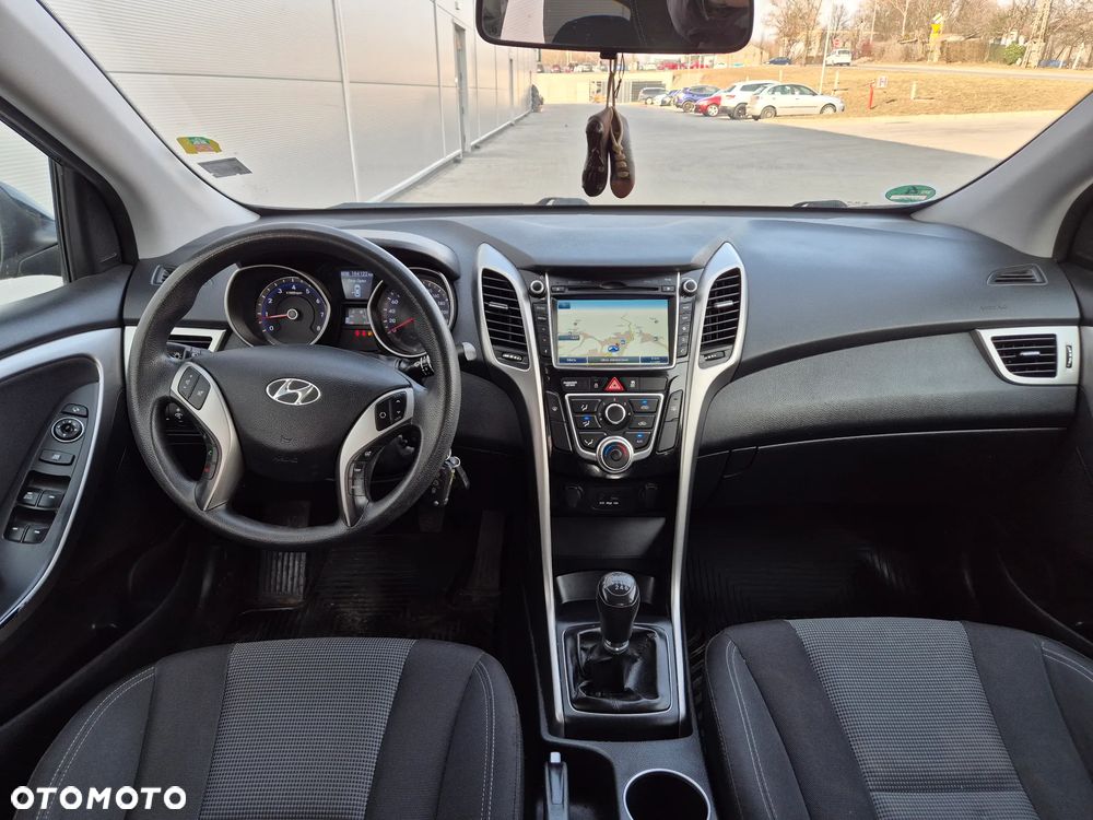 Hyundai i30 1.4 Comfort - 13