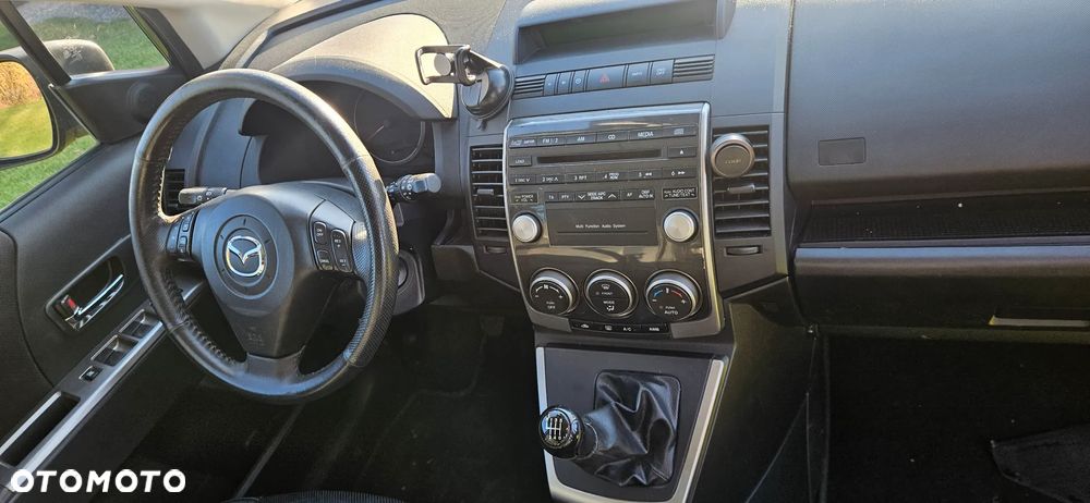 Mazda 5 2.0 Exclusive + - 23