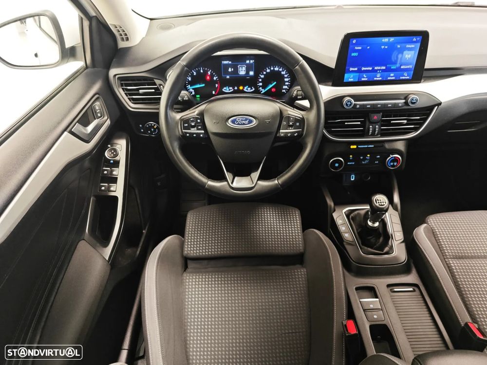 Ford Focus SW 1.0 EcoBoost MHEV Connected - 27
