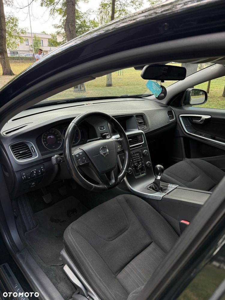 Volvo V60 D2 - 13