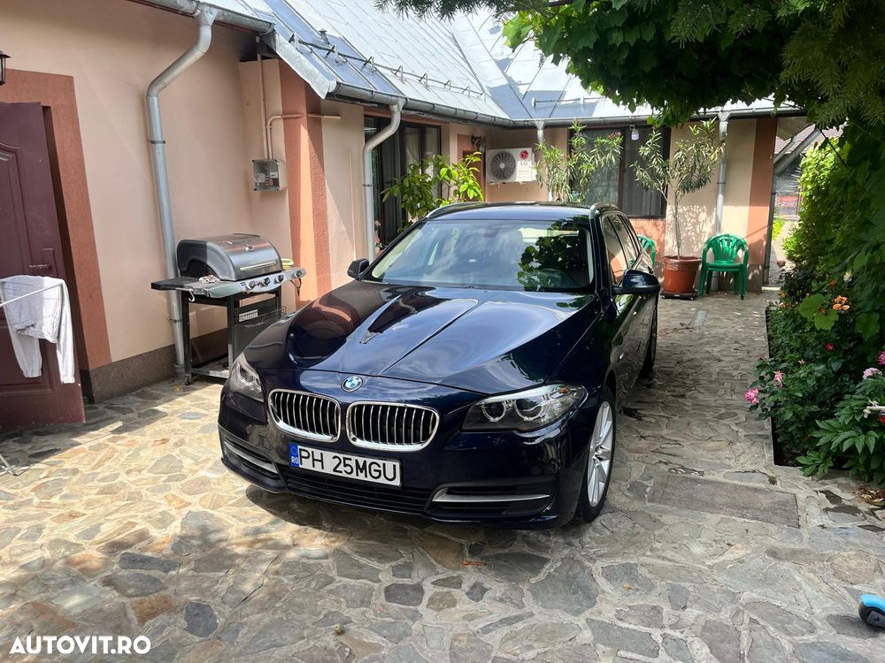 BMW Seria 5 520i Aut. Luxury Line - 2