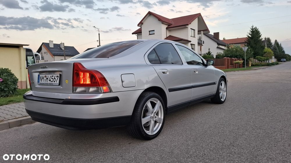 Volvo S60 2.4 Momentum - 13