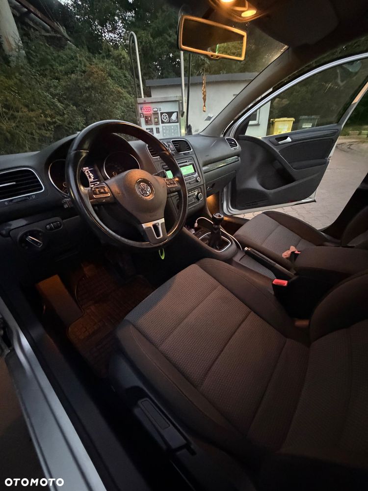 Volkswagen Golf 1.6 TDI Comfortline - 10