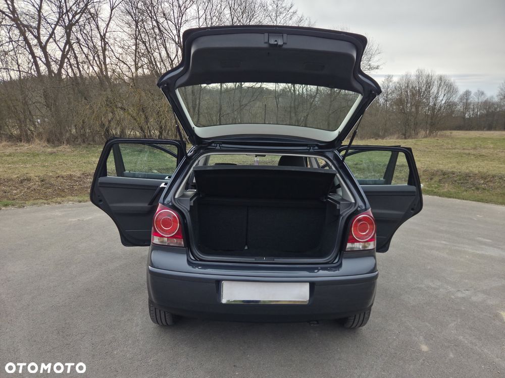 Volkswagen Polo - 18
