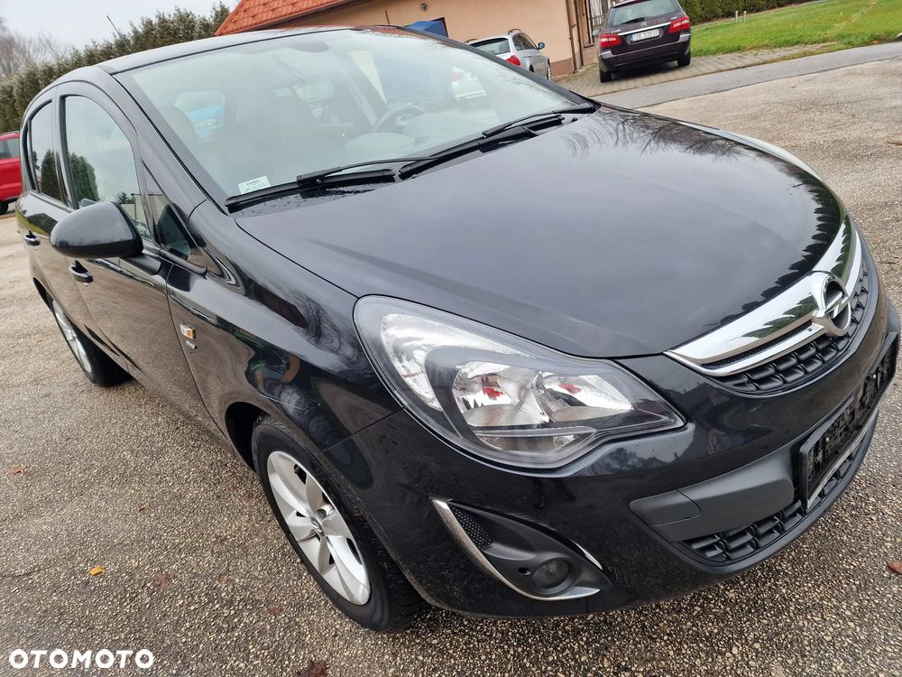 Opel Corsa 1.4 16V Edition - 9
