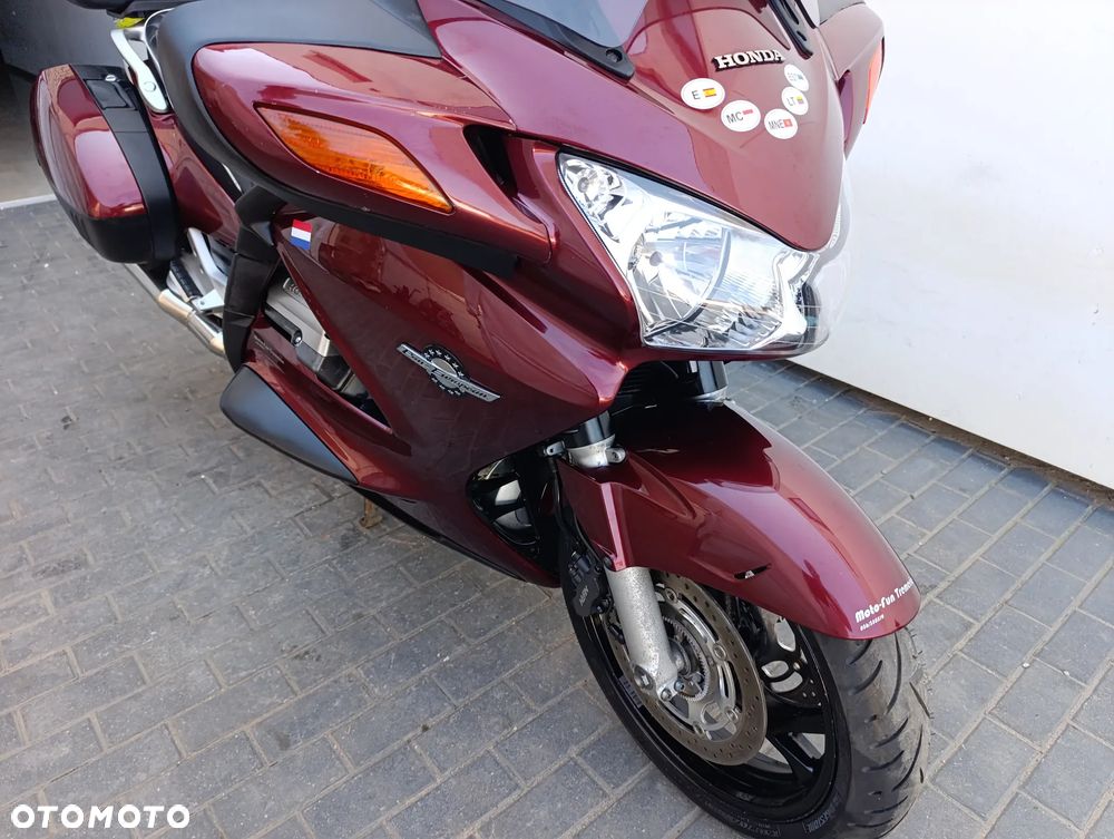 Honda ST - 36