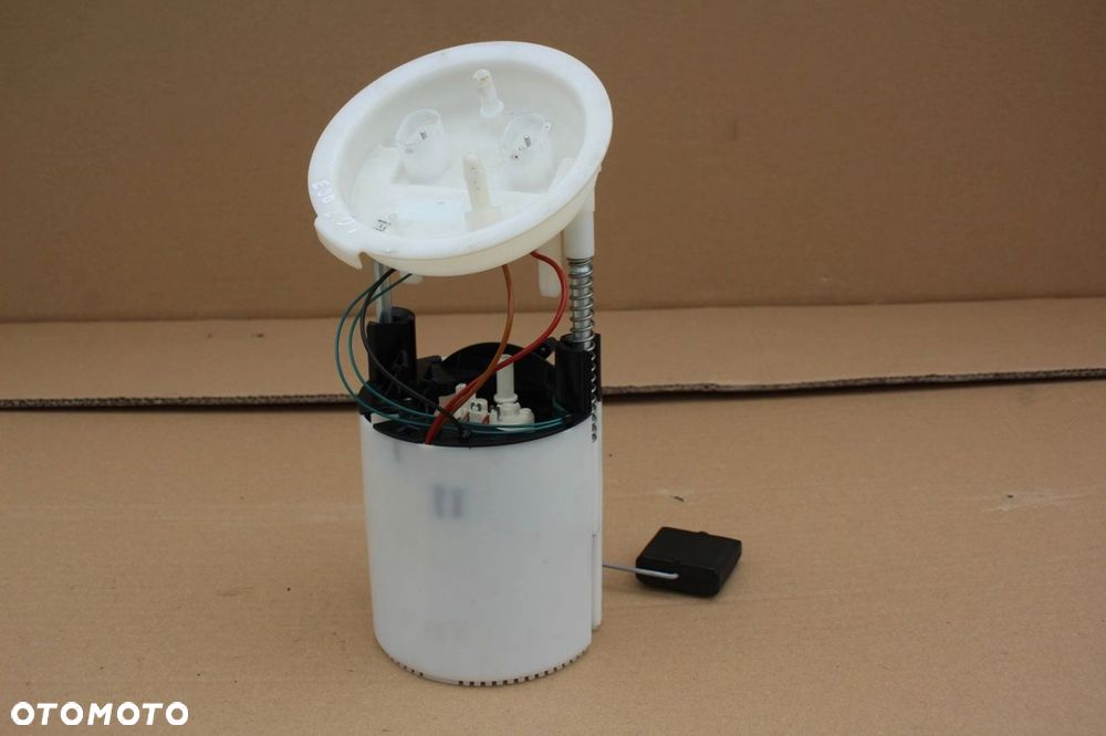 Pompka paliwa pompa BMW e82 e88 e81 e87 e90 e91 e92 e93 N43 1.6 2.0i - 1