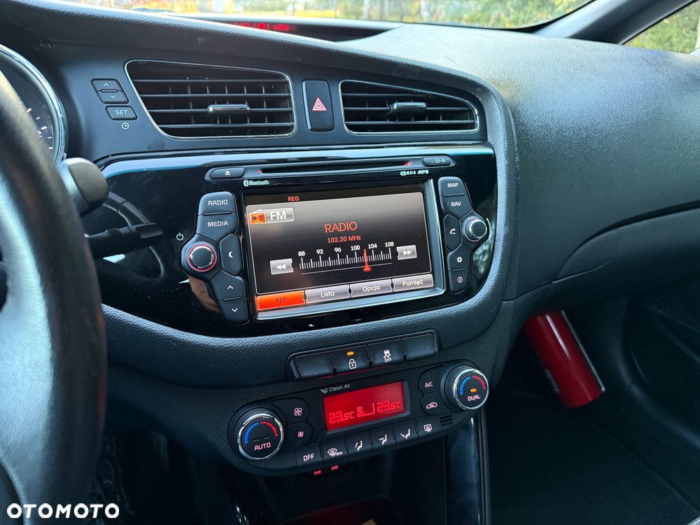 Kia ProCeed 1.4 XL - 34