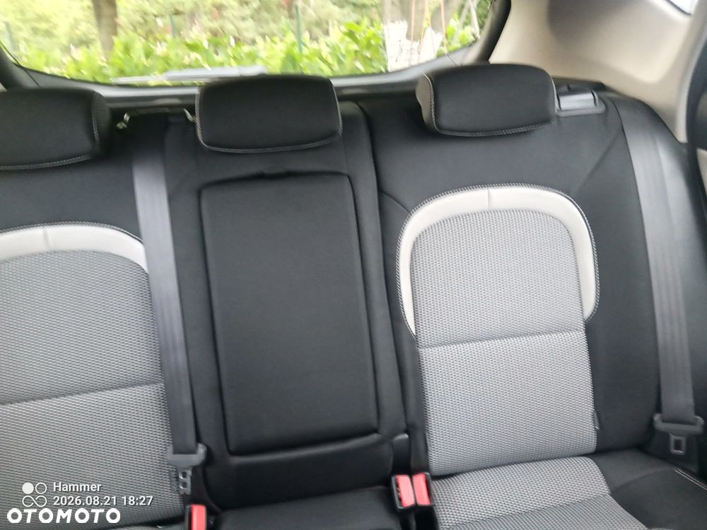 Kia Ceed 1.6 CRDi 136 ISG Edition 7 - 26
