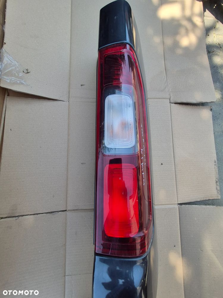 TRAFIC III VIVARO TALENTO LAMPY TYL - 5