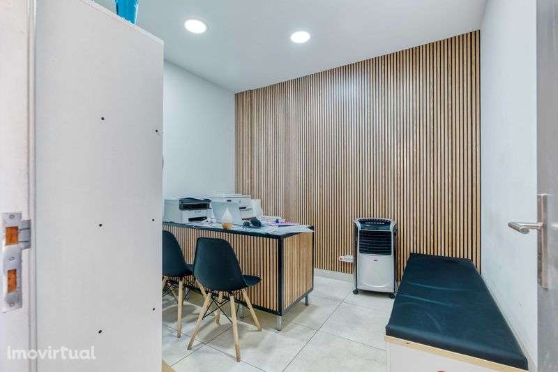 Loja com rendimento  em Odivelas - Grande imagem: 2/12