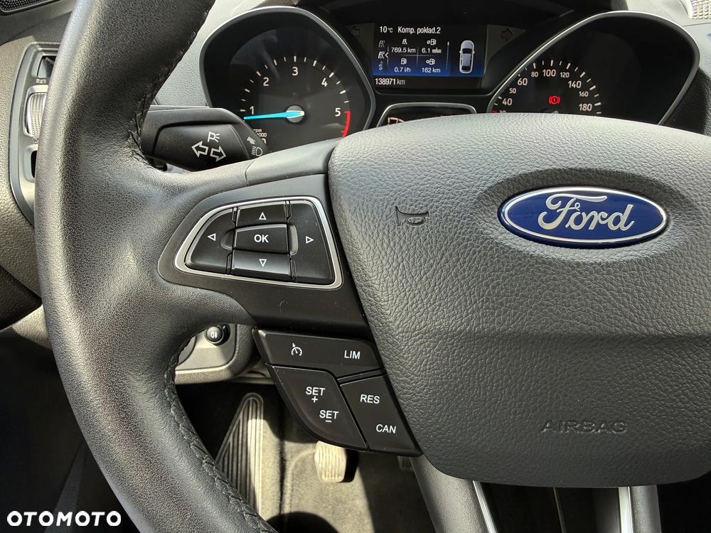 Ford Kuga 2.0 TDCi 4x4 Titanium - 27