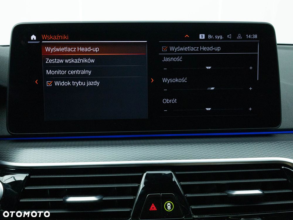 BMW Seria 5 530i xDrive M Sport Edition - 31