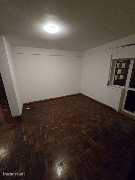 Apartamento t2 em almeirim - Grande imagem: 4/7