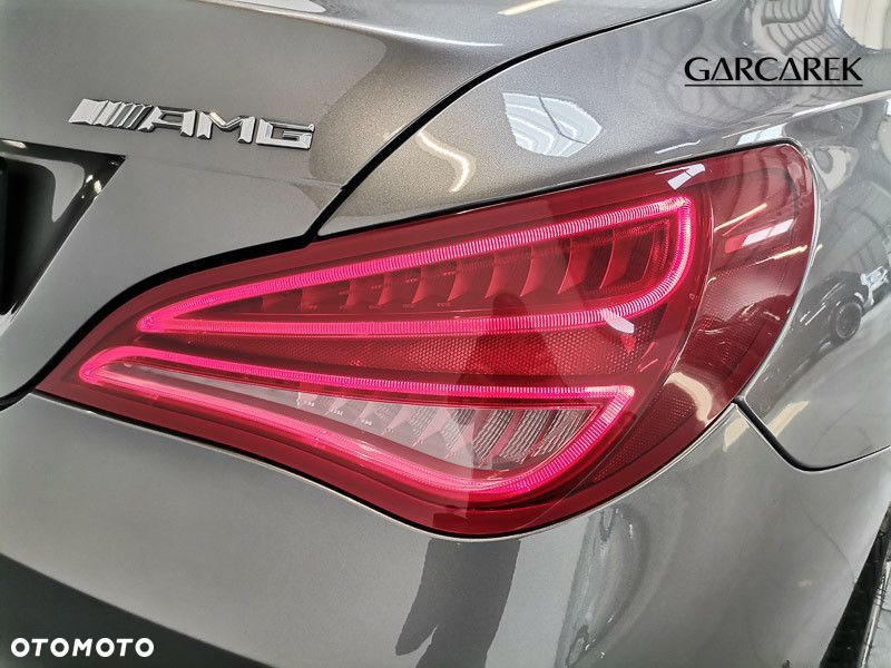 Mercedes-Benz CLA 45 AMG 4-Matic - 11