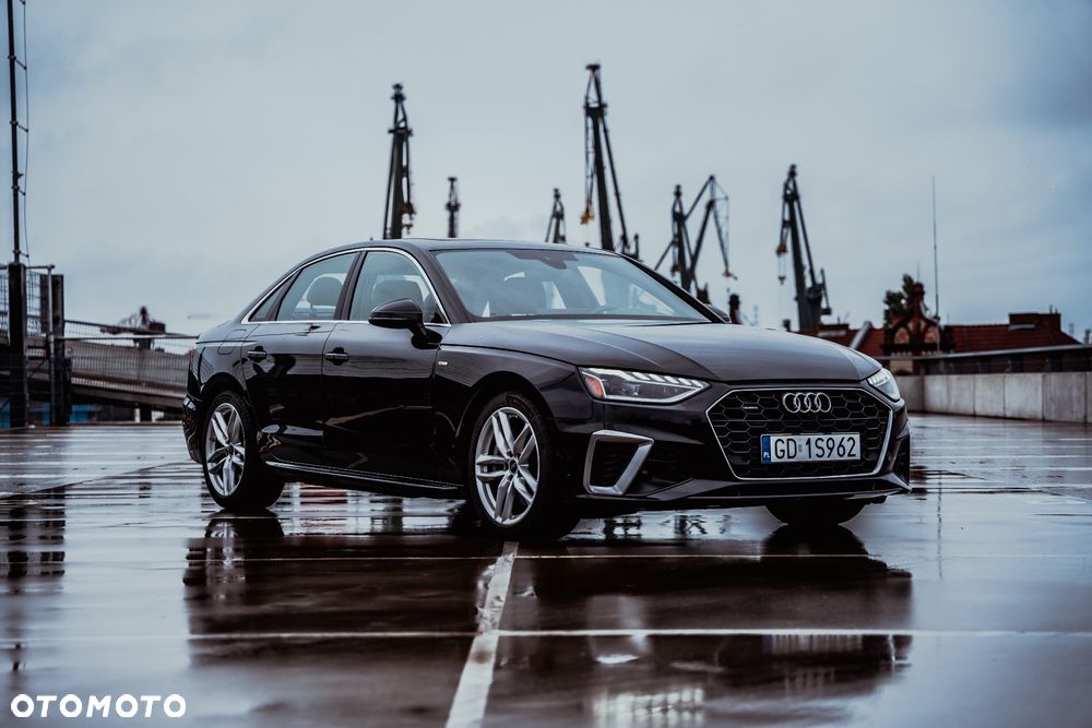 Audi A4 Limousine 45 TFSI quattro S tronic - 1