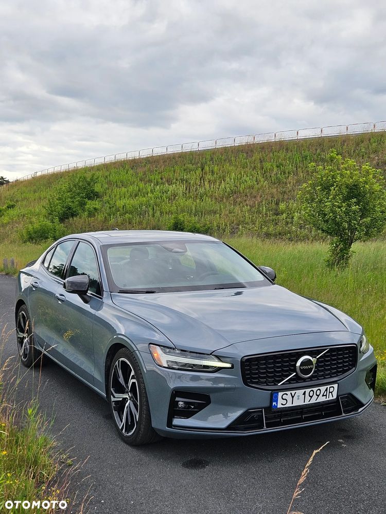 Volvo S60 2024 photo 4