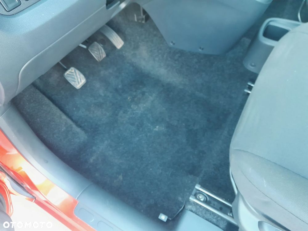 Suzuki Splash 1.0 Comfort - 14