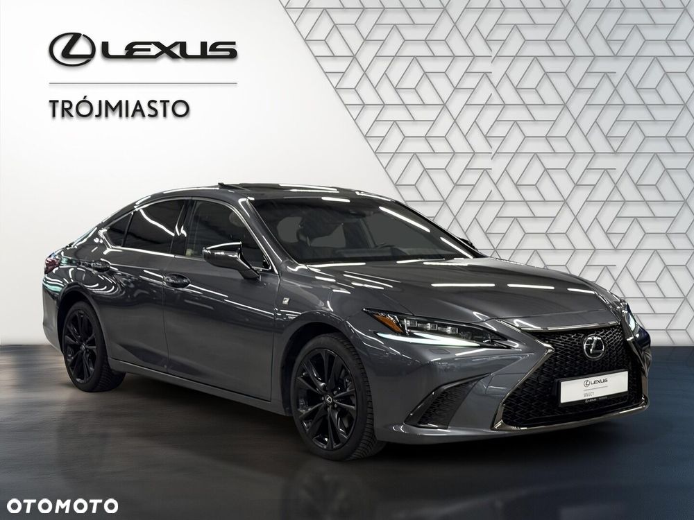 Lexus ES 300h F Sport Edition - 8