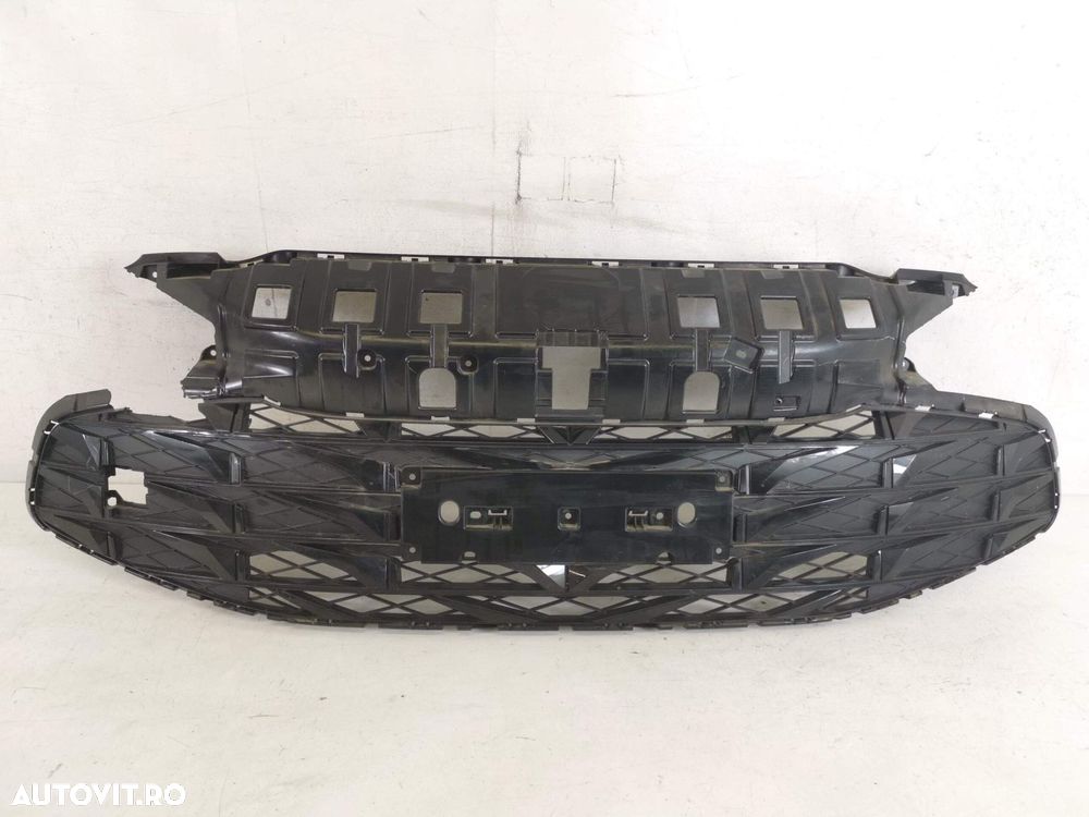 Suport Grila Radiator MG 3 2024 2025 Originala Avariata - 1