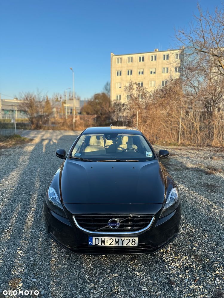 Volvo V40 D2 Drive-E Summum - 4