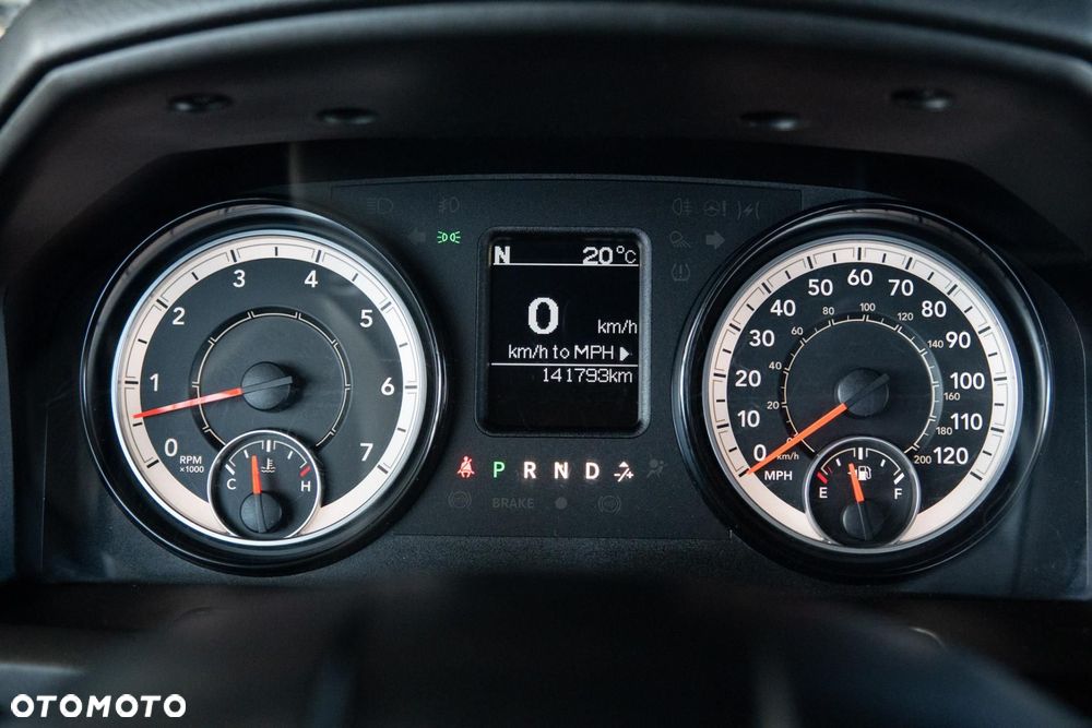 Dodge RAM 5.7 4x4 - 34