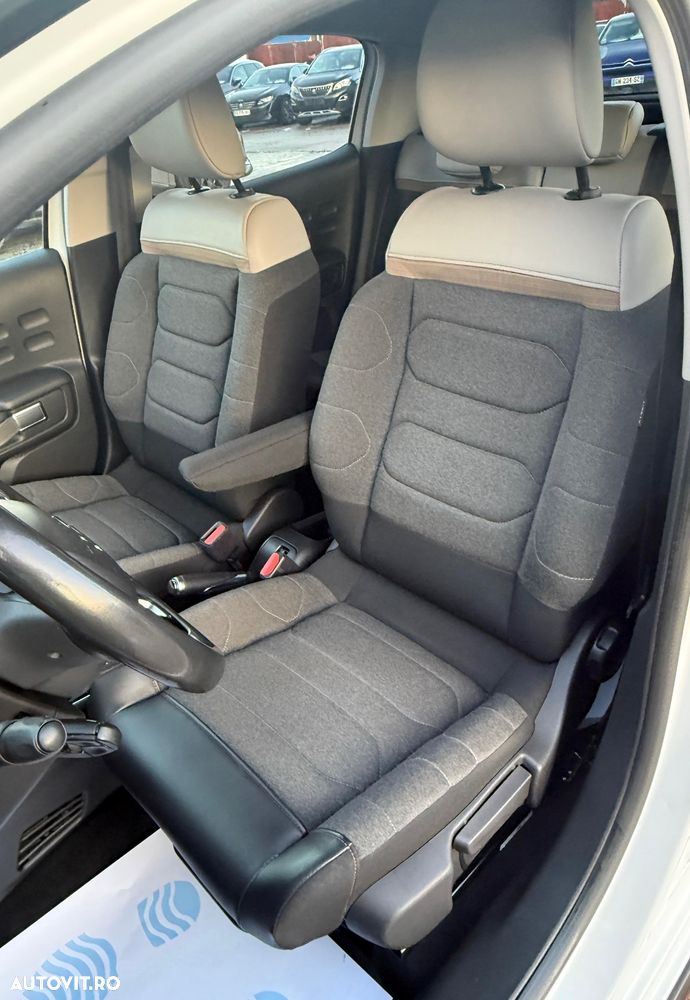 Citroën C3 Pure Tech 110 S&S EAT6 SHINE - 24