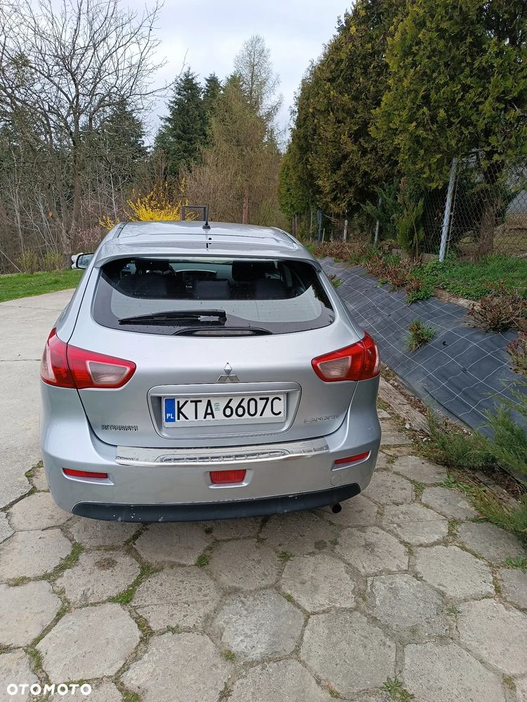 Mitsubishi Lancer 1.6 Inform - 3