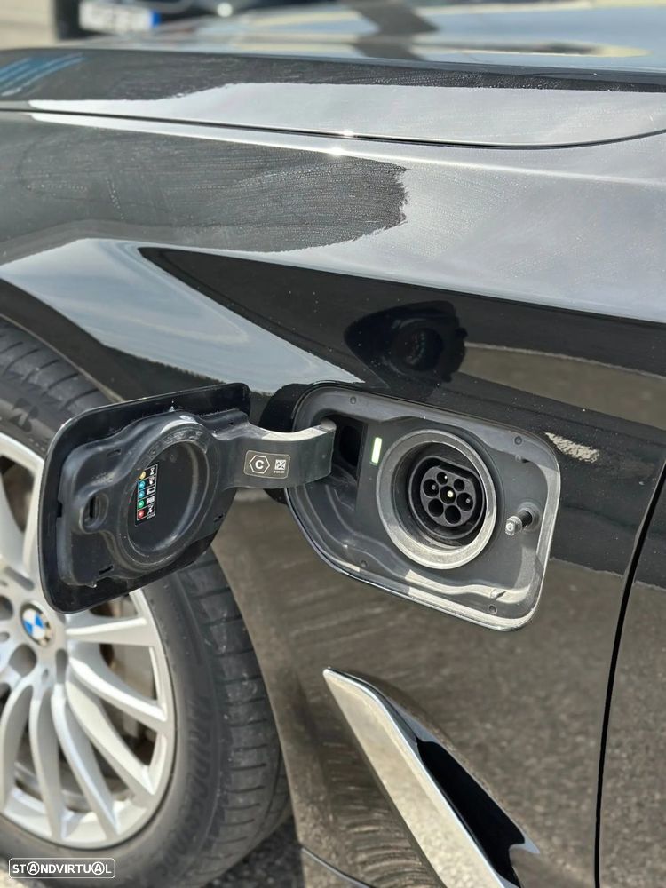 BMW 530 e Aut. Luxury Line - 12