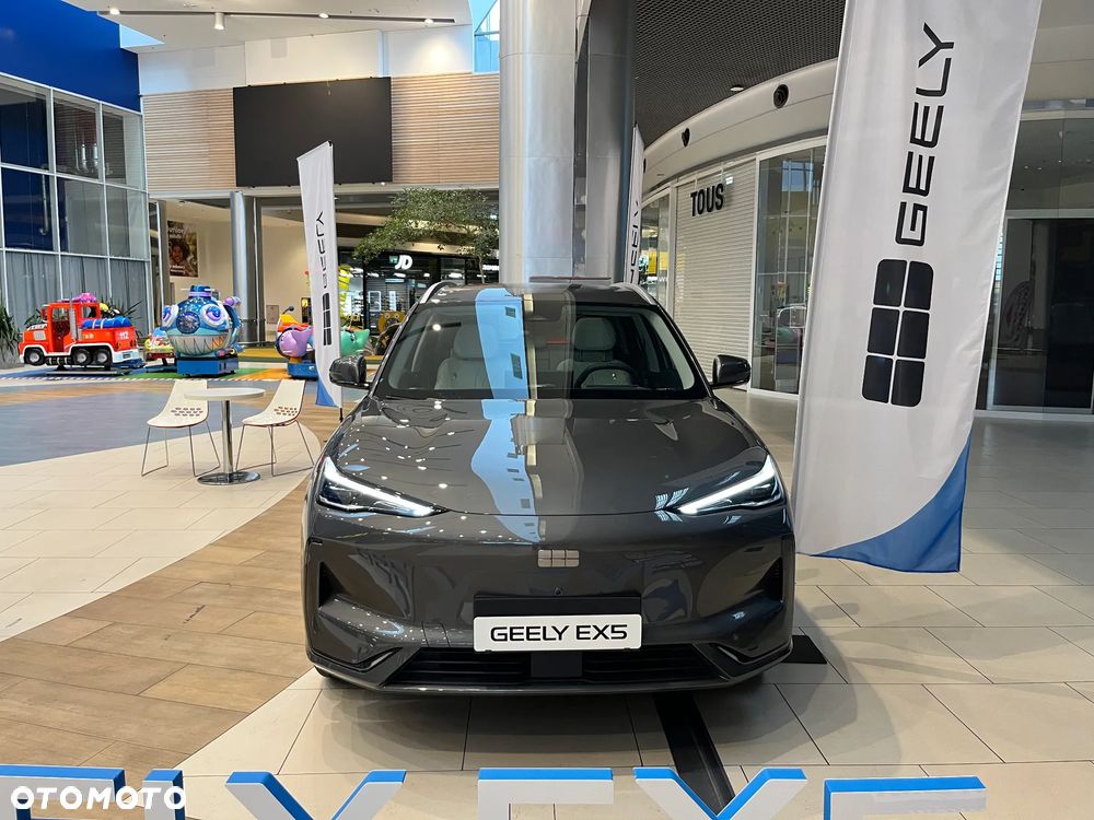Geely EX5 - 5