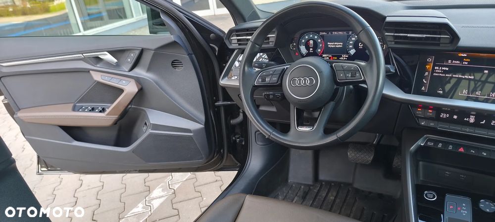 Audi A3 Limousine - 12