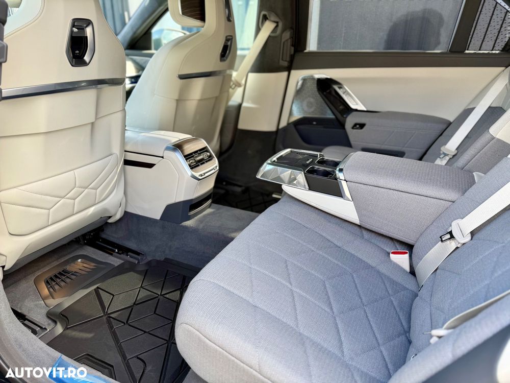 BMW Seria 7 750e xDrive AT PHEV - 21