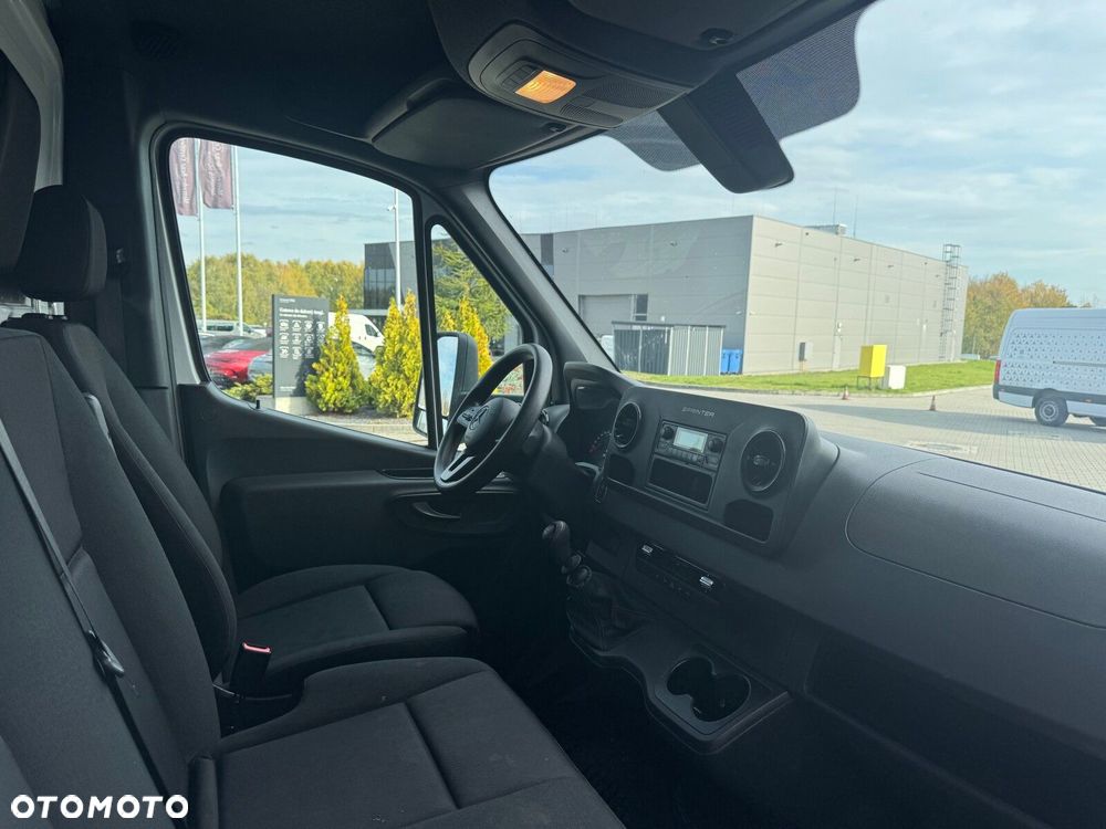 Mercedes-Benz Sprinter 317 CDI OM654 - 13