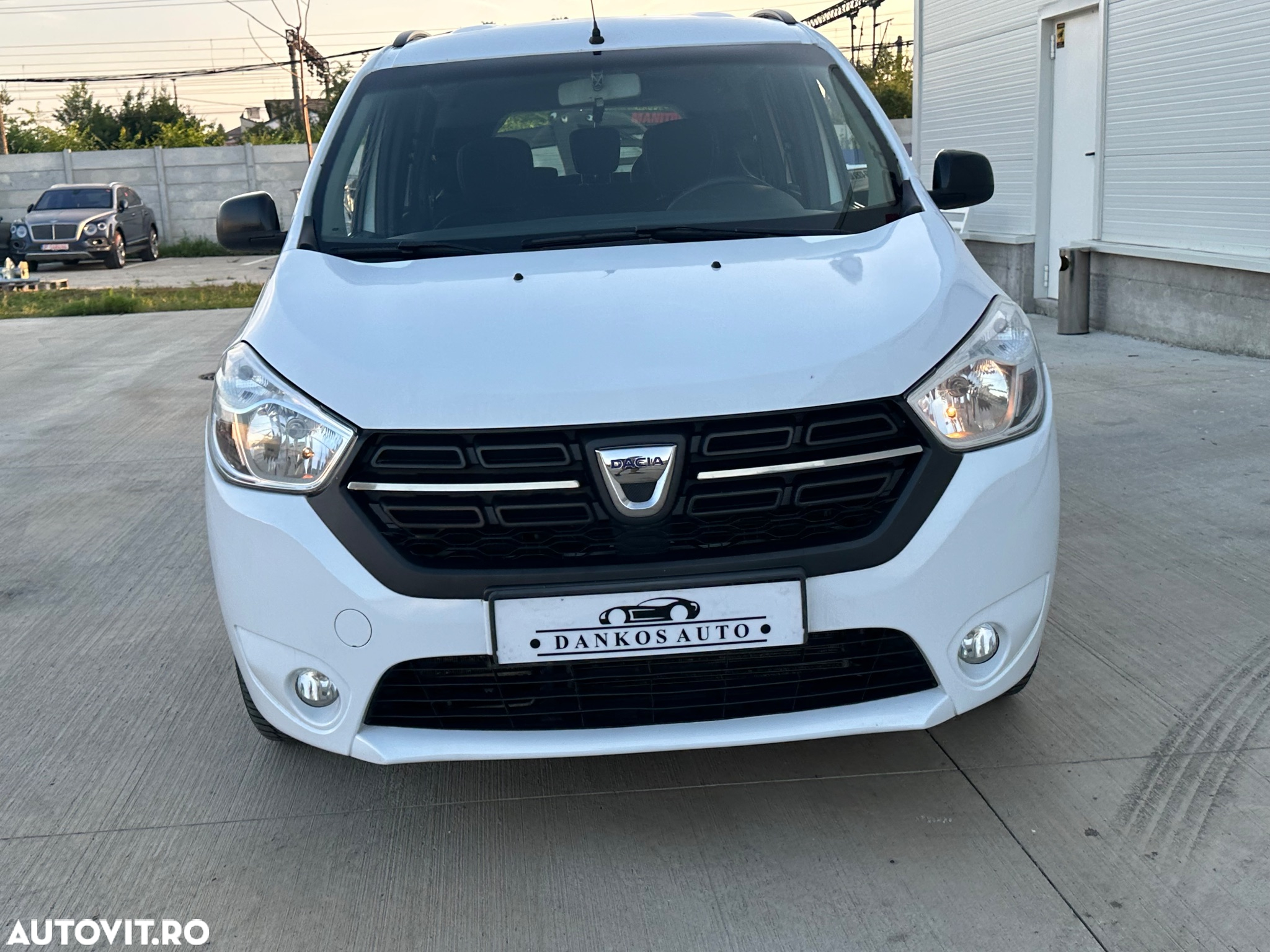 Dacia Lodgy 1.5 Blue dCi Ambiance - 19