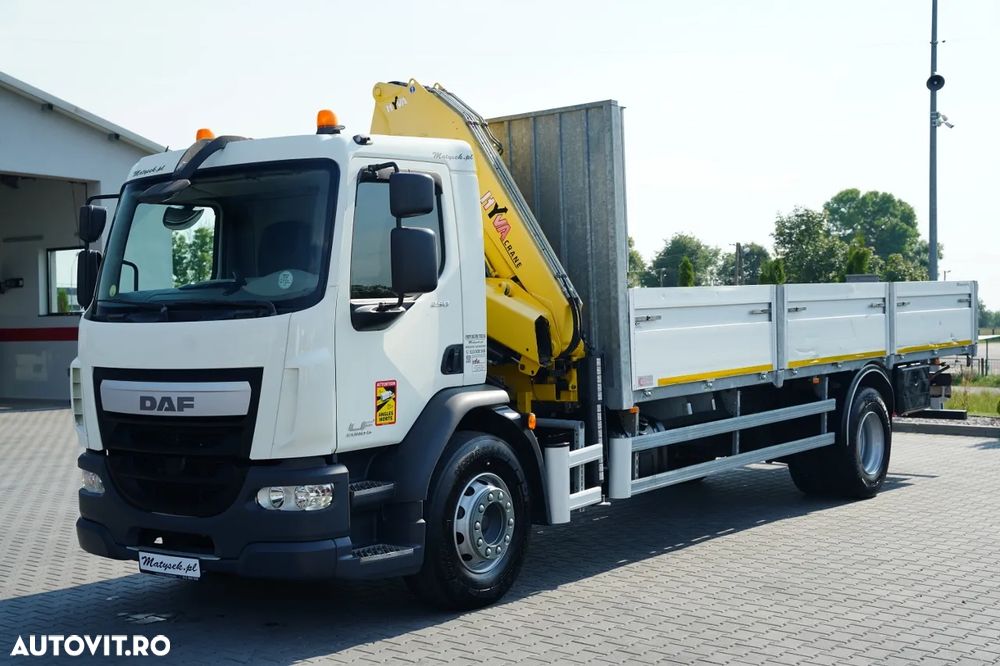 DAF LF 250 / 4x2 / CAROSERIE DE LIVRARE 7,3 m / HYVA HB150XE3 HGV / RIDICARE MAXIMĂ: 10,06 M / PODEA REZISTENTĂ / ROTATOARE / TELECOMANDĂ / EURO 6 - 8