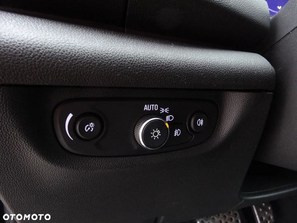 Opel Insignia 2.0 CDTI Business Edition S&S - 36