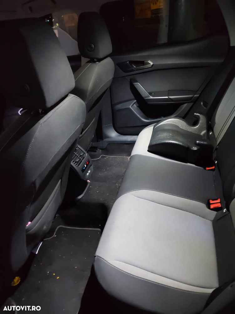 Seat Leon 1.5 eTSI mHEV DSG7 Xcellence - 8