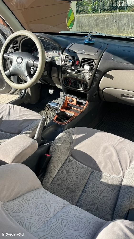 Nissan Almera 1.5 Comfort AC - 21