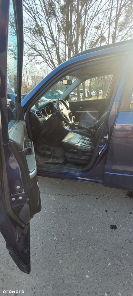 Suzuki Grand Vitara 2.0 De luxe - 20